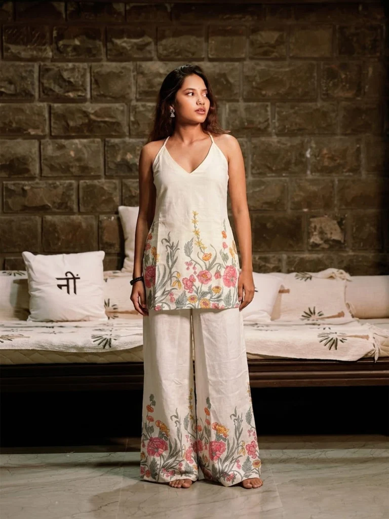 Zaya Halterneck Kurti Pant Set (S)