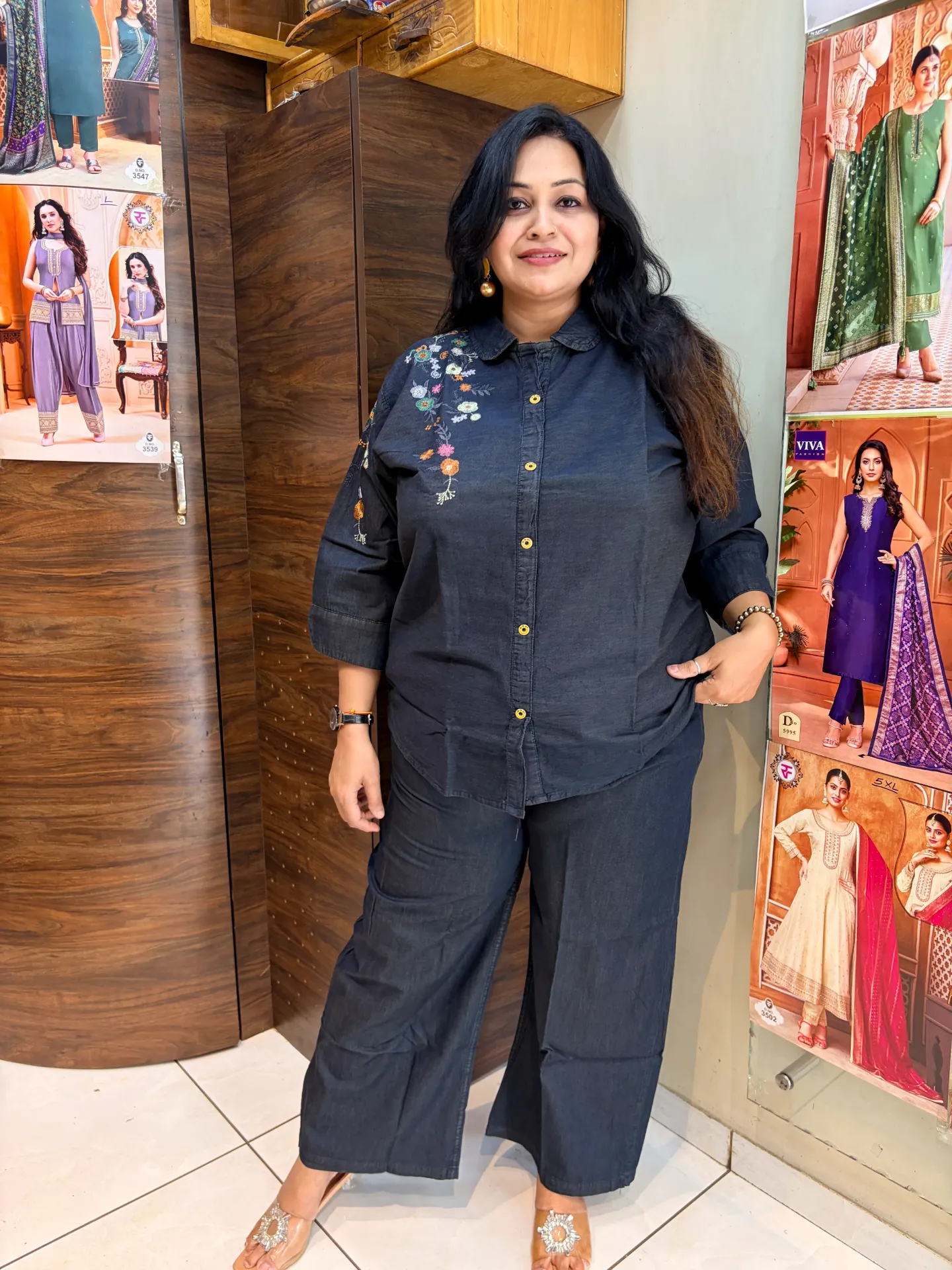 [sku/blackcord/001] Plus Size Embroidered Denim Co-Ord Set (4XL)